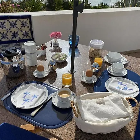 Casa Tres Palmeiras Bed & Breakfast Portimao